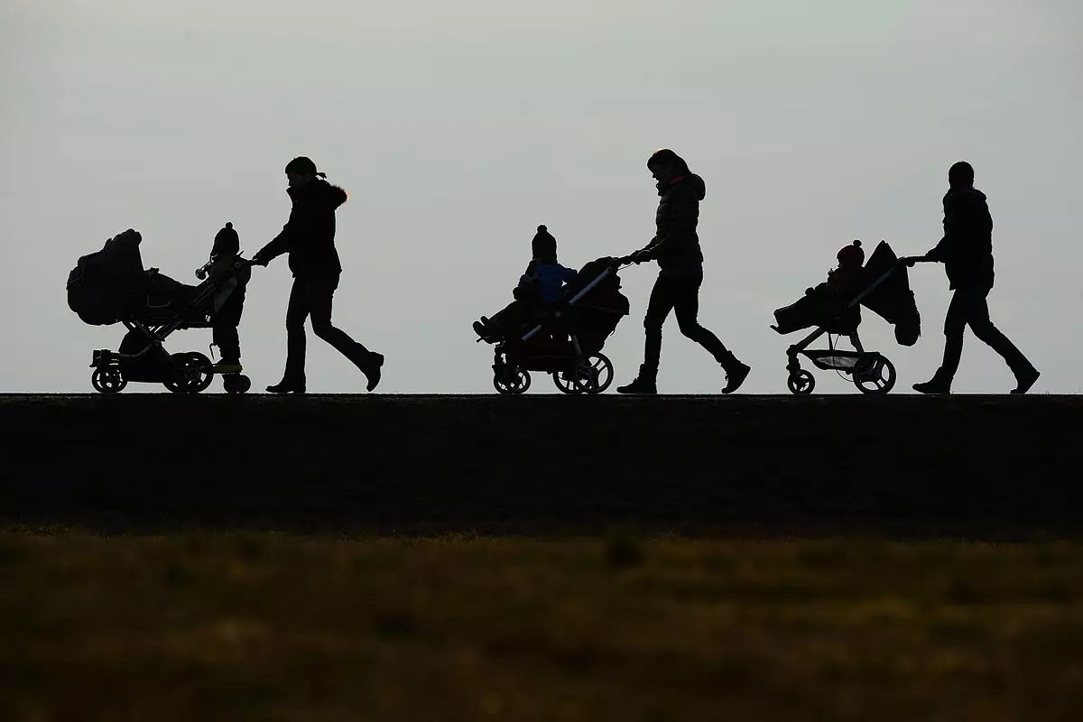 kindergeld-bonus-2024-so-viel-gibt-es-beim-kinderzuschlag-f-r-familien