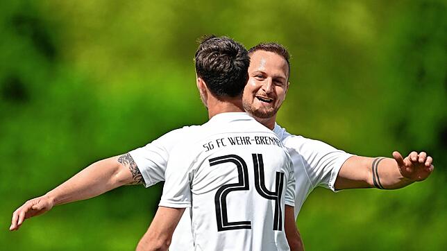 Bild : SG FC Wehr/Brennet besiegt die SF Schliengen mit 6:0 – und wir haben Bilder!