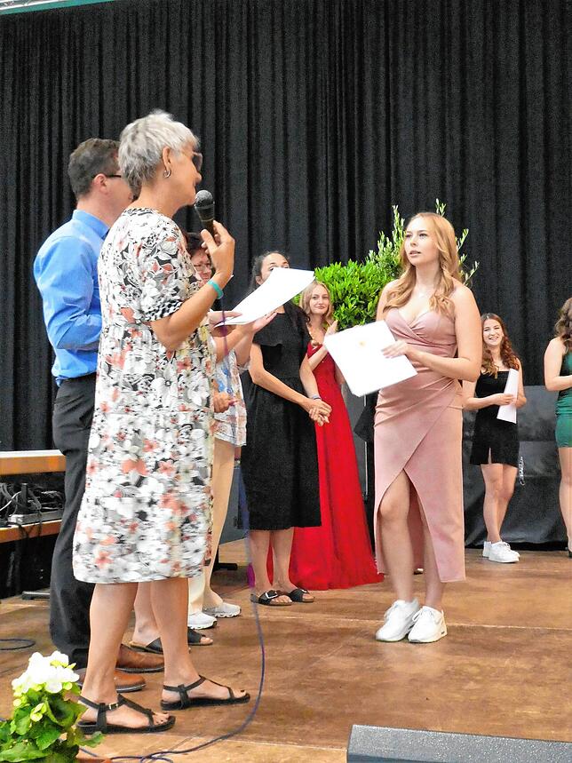 Bild 21: Bilder von der Zeugnisübergabe am Schulverbund Nellenburg Stockach &ndash; Teil 4