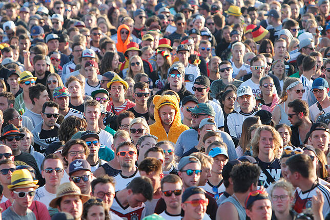 Bild 9: Public Viewing auf dem Southside am Samstag