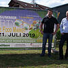 Der Rathausplatz wird am Wochenende Bühne für den ersten Village Food Market mit Summer Party in Hohentengen. Im Bild Alexander Pfähler ...
