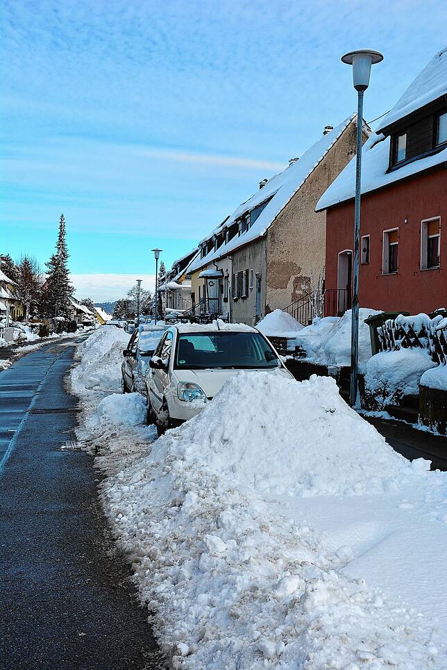 Ein Wintereindruck aus der Blumberger Scheffelstraße. Bild: Hans Herrmann