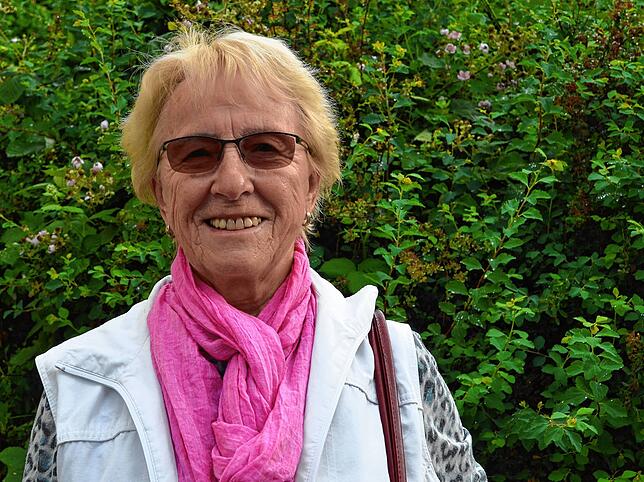 Margarethe Arnegger: &bdquo;Die Schüler am BZM brauchen eine Unterführung. Das sind unhaltbare Verhältnisse am Bahnübergang &ndash; viel ...