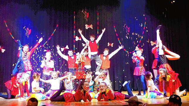 Das Kinder-Ballett sorgte für einen gelungenen Auftakt des Gayser-Balls in Obereschach.