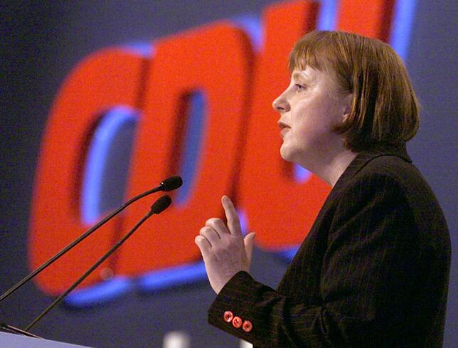 Bild 3: 29 Jahre in der Politik: Das waren Merkels Schritte auf dem Weg zur mächtigsten Frau der Welt