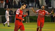 Dreierpack: Alessandro De Carolis (vorn) traf beim 5:2-Sieg der Spvgg. Wutöschingen beim FC Tiengen 08 dreifach.