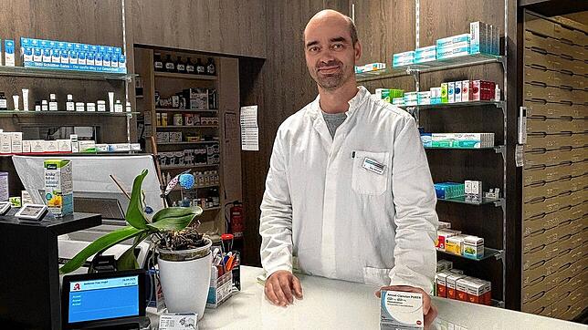 Christoph Behrendt ist Inhaber von vier Apotheken in VS. In Sachen Antibiotika zeichne sich noch kein Mangel ab, sagt er, ist aber ...