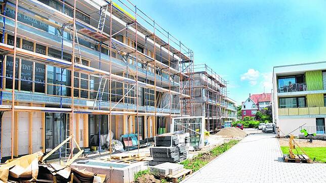 In der Doppelstadt wird momentan fleißig gebaut. Auch in der Langstraße entstehen neue Wohnungen. Bild: Jochen Hahne
