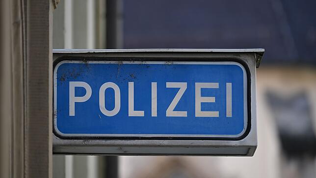 Die Polizei ermittelt jetzt nach den Unbekannten. (Symbolbild)