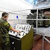 In Aachen steht ein Motor für einen Leopard-2-Kampfpanzer auf einem Teststand der Bundeswehr. Die Aggregate kommen von der MTU in ...