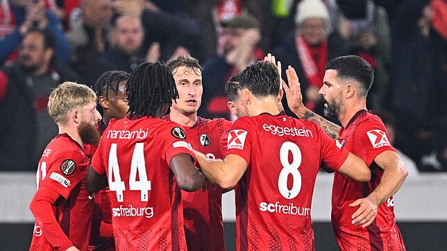 Traf zum 1:0 für Freiburg: Mittelfeldspieler Patrick Osterhage (M.).