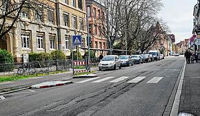 (Archivbild) Im Bereich der Teggingerschule soll ein Drittklässler aus einem Auto heraus angesprochen worden sein.