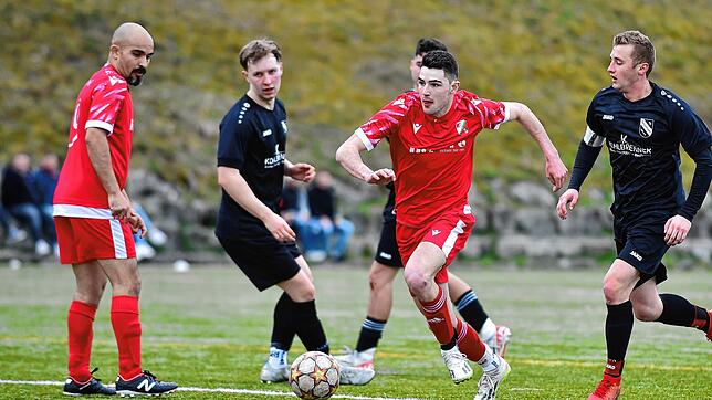 Bild : Die SG Weilheim-Gurtweil spielt 2:2 gegen den FC Bergalingen &ndash; und wir haben Bilder!
