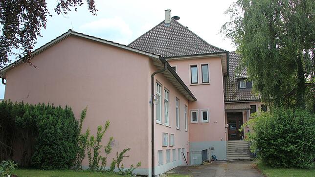 Ein Bürgerzentrum, ein heimatgeschichtliches Museum oder ein "Gründerzentrum" in Regie der Gemeinde fänden viele Uhldinger besser, als ...