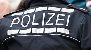 Die Polizei sucht nach dem jungen Dieb (Symbolbild)