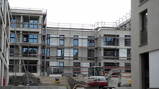 Hier entstehen dringend benötigte Sozialwohnungen: Der Zähringer Hof in Petershausen ist fast fertig. Neben 50 geförderten Wohnungen ...