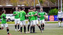 Vierfacher Torjubel rund um Kapitän Fichter beim FC 07 Furtwangen gegen die SG Kirchen-Hausen.
