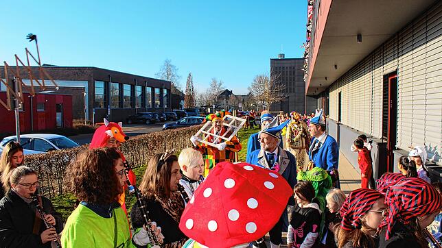 Bild : Bilder von der Schülerbefreiung an der Lucian-Reich-Schule