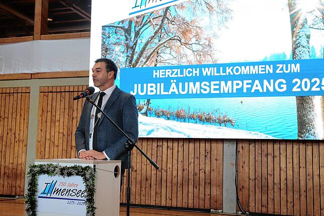 Bürgermeister Michael Reichle stellte die Planungen für das Jahr 2025 vor..
