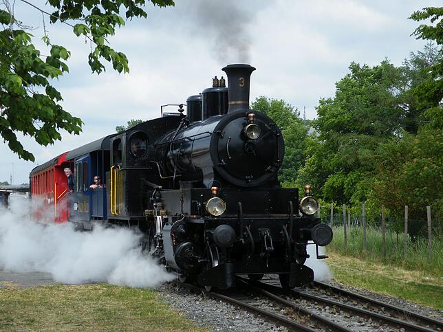 Dampfzugfahren mit der Museumsbahn auf der Strecke Singen&ndash;Etzwilen sollen bald bis zum Singener Hauptbahnhof geführt werden.