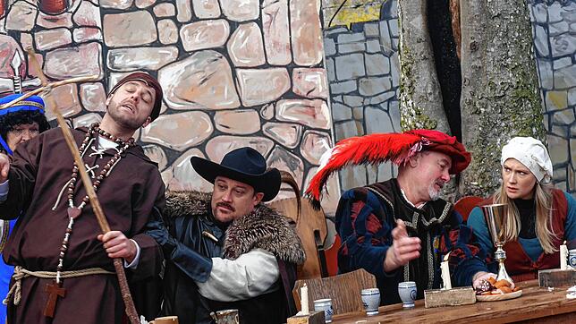 Bild : Die besten Bilder vom Martini-Spiel des Rattlinger Narrenvereins
