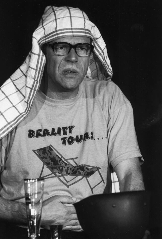 Georg Schramm mit seinem Programm Schlachtenbummler.