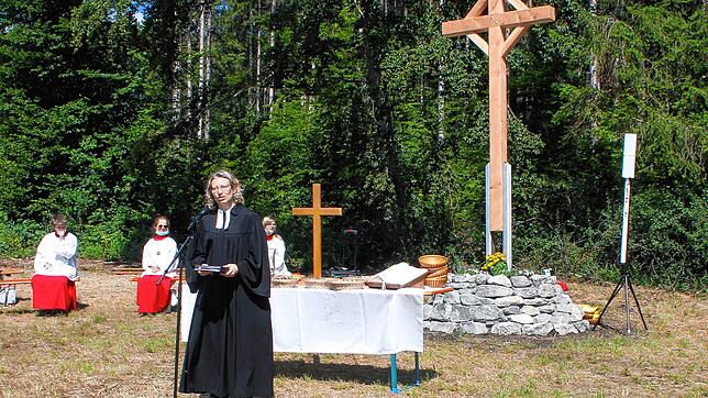Pfarrerin Silke Bauer-Gerold verlässt im Sommer die evangelische Kirchengemeinde Immendingen. Gemeinsam mit ihrem Mann, Pfarrer Thomas ...