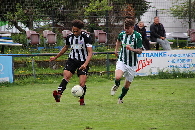 Starke Flanke.