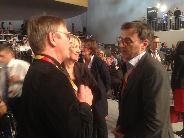 Bild 5: Der CDU-Parteitag in Hamburg im Liveticker