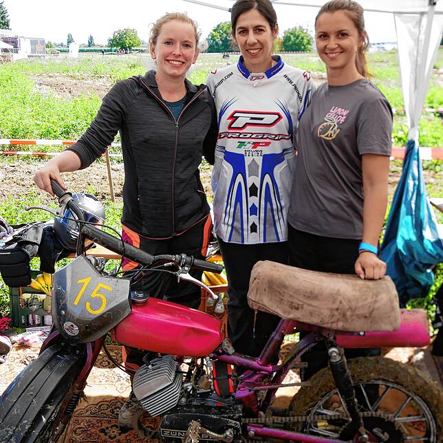 Team „Flotter Dreier“ mit (von links): Sabrina Deggelmann, Sandra Sigg, Sarah Allweier.