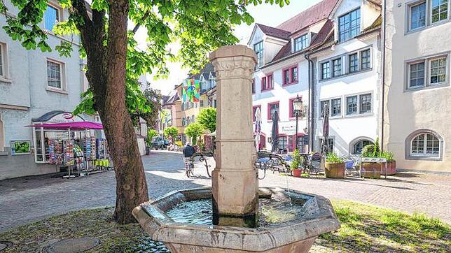 Der Forsteibrunnen ist einer der ältesten Brunnen der Stadt. Er wurde 1660 das erste Mal erwähnt. Bild: Gerald Jarausch