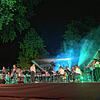 Stimmungsvolle Lichteffekte setzen die Musik immer wieder neu in Szene. Mit Michael Kledt (links), Carina Jäckle und Walter Grömminger ...