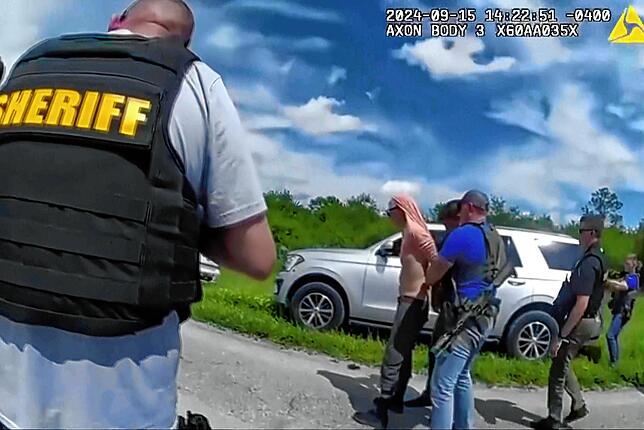 Bodycam-Aufnahme der Festnahme von Ryan Routh nach versuchtem Attentat auf President Trump.