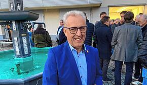 Manfred Ossola bleibt Bürgermeister von Aach. Er gewann die Bürgermeisterwahl am Sonntag haushoch.
