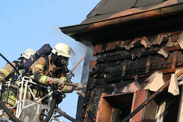 Bild 22: Weinhaus Schunk brennt aus &ndash; Bilder vom Brandort Teil 2