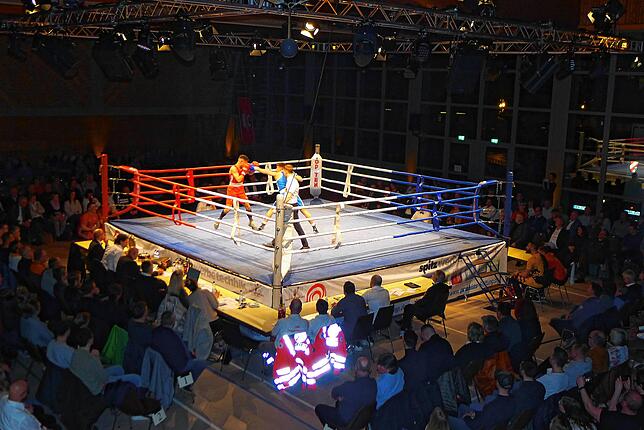 Bild 14: Bilder vom Boxspektakel im Deggenhausertal