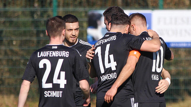Bild : SV 08 Laufenburg besiegt die U23 des Freiburger FC mit 8:2 – und wir haben Fotos!