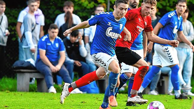 Bild : FC Hochrhein unterliegt klar mit 1:4 bei den SF Schliengen – und wir haben Bilder!