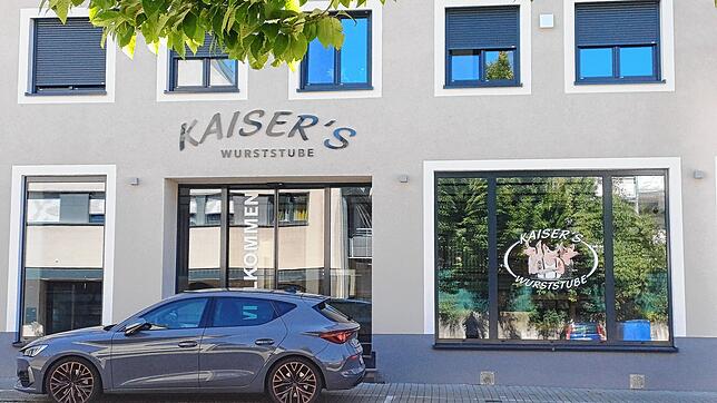 Kaiser‘s Wurststube eröffnet jetzt neu in Murg eine neue Metzgereifiliale mit Imbiss. Fotos: Kaiser`s Wurststube