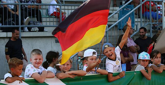 Bild 16: Bilderbogen vom 2:2 zwischen Deutschland U17 und Italien U17