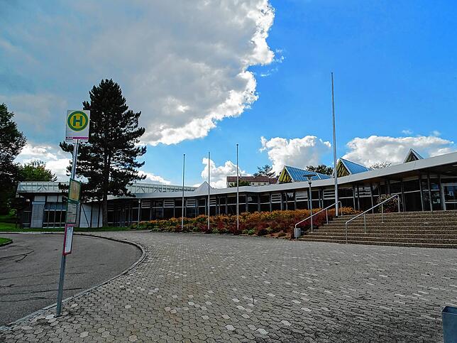 2020: Die Stadthalle in Pfullendorf ist sehr gut für Veranstaltungen aller Art aus dem Kulturbereich, Hochzeiten und Sportevents ...