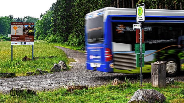 Die Arbeiten für eine neue Bushhaltestelle „Campus Galli“ sollen noch vor den Sommerferien beginnen. Allerdings ist das ...