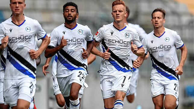 Arminia Bielefeld ist der Neuzugang im Fußball-Oberhaus. Ob sich der Verein in der kommenden Saison behaupten kann?