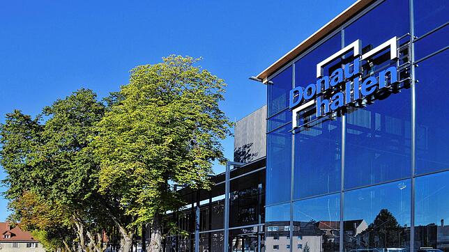 In den Donauhallen findet am Sonntag eine spontane Impfaktion. Sie dauert zwischen 9 und 19 Uhr. Wer sich kostenlos mit dem Impfstoff ...