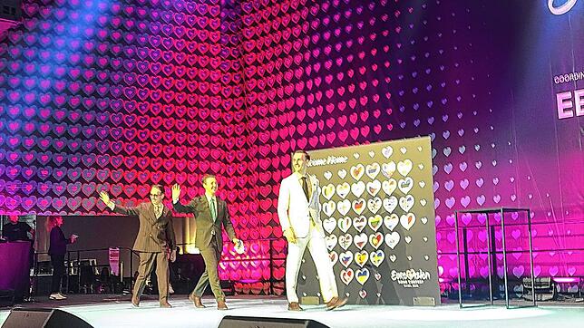 Bild : Alle Bilder zur „MET-Gala Europas“ in Basel: So präsentieren sich die ESC-Acts bei der Eröffnungszeremonie