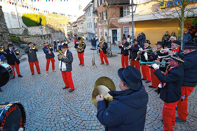 Bild 1: Die schönsten Bilder von der Städtlefasnacht der Grufti-Band