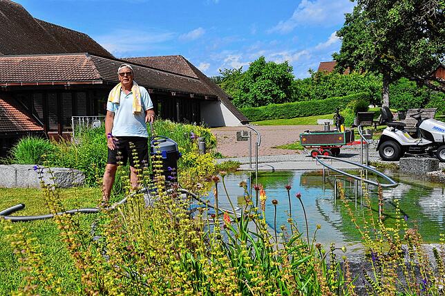 Das Wassertretbecken beim Haus des Gastes in Birkendorf ist nach Coronapause seit zwei Wochen wieder freigegeben. Enrique Ortlieb hat ...