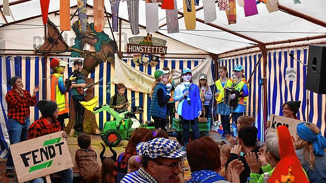 Bild : So schön ist der Rosenmontag bei den Honstetter Narren