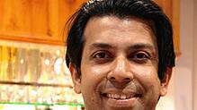 Höchenschwand ist die zweite Heimat von Ranga Vitharana aus Sri Lanka. Der 25-Jährige arbeitet im Hotel Alpenblick.  Foto:  Cornelia ...