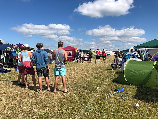 Gemischte duschen festival